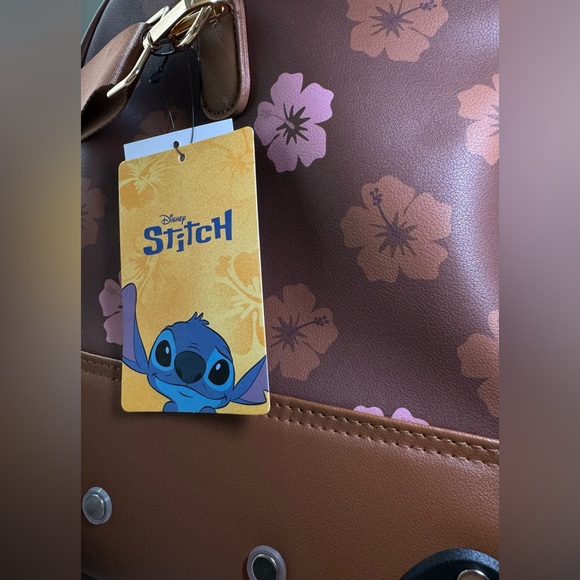 Disney “Stitch” Bioworld NWT 20” Rolling Duffle Bag Luggage Brown Lilo & Stitch - Picture 7 of 11